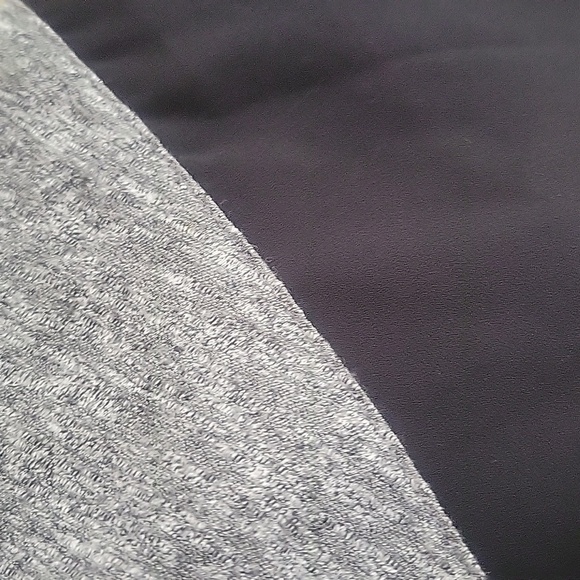 Express Gray Tee with Black Chiffon Like Hem Size XSmall - Picture 4 of 5